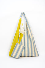 Carica l'immagine nel visualizzatore di Gallery, BORSA MARE - STRIPES