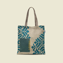 Load image into Gallery viewer, TOTE BAG - JUNGLE
